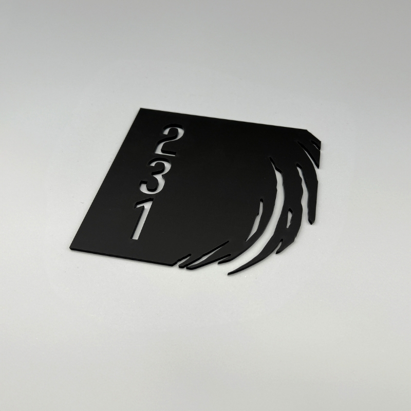 Plaque Numéro Maison & Porte Vague En Plexi noir de profil Plaque Numéro Maison & Porte Vague En Plexi noir de profil